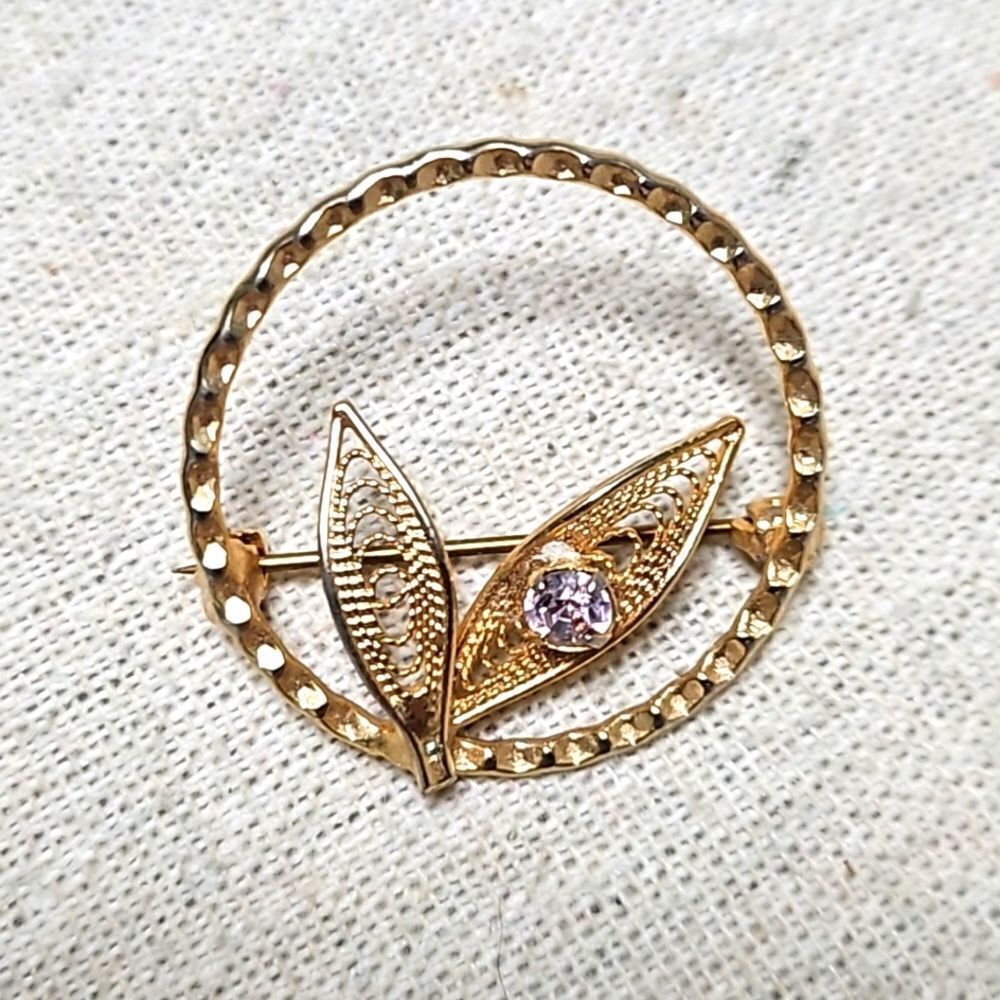 Vintage MCM Gold Tone Circle Pin Brooch Crystal Rhinestone